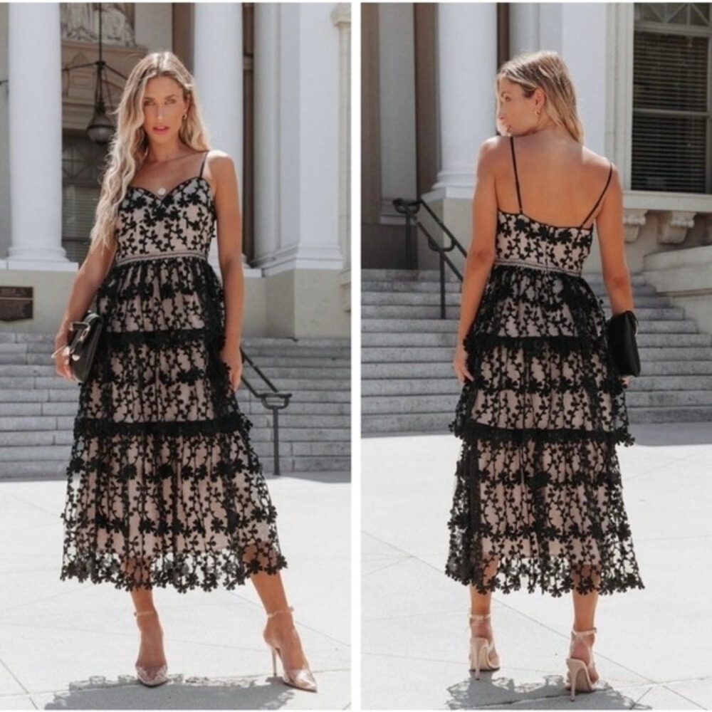 Endless Rose Lace Dress